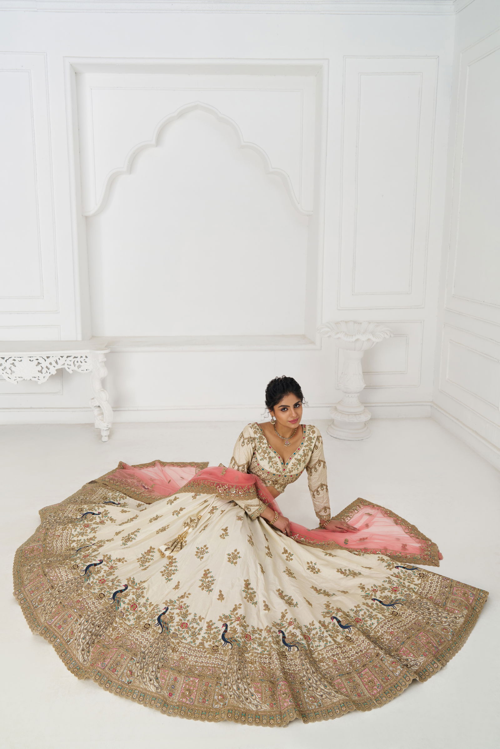 Kf 07 White Zari Silk Embroidered Designer Bridal Lehenga Bulk Orders In India